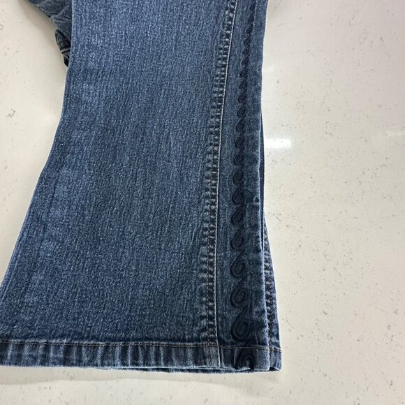 Vintage Y&F Womens High-Waisted Denim Jeans Size 11/12 With Embroidered Details - Picture 7 of 8